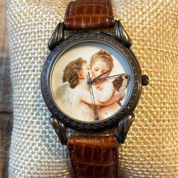Classico Cherub Watch Adorable & Sweet Water Resistant Battery - Picture 3 of 5